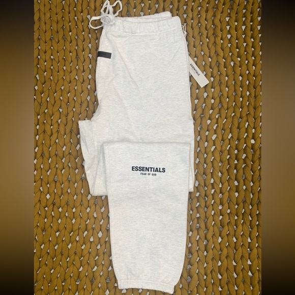 Fear of God Essentials Set - Picture 4 of 7